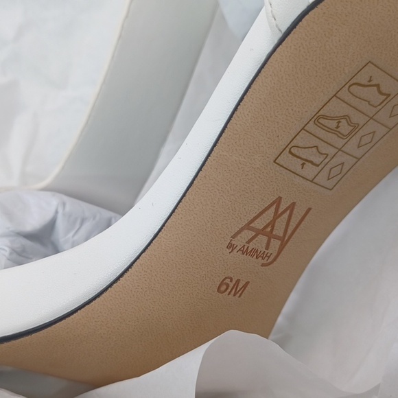 AAJ by Aminah Zahara Sandal NIB - Picture 9 of 11